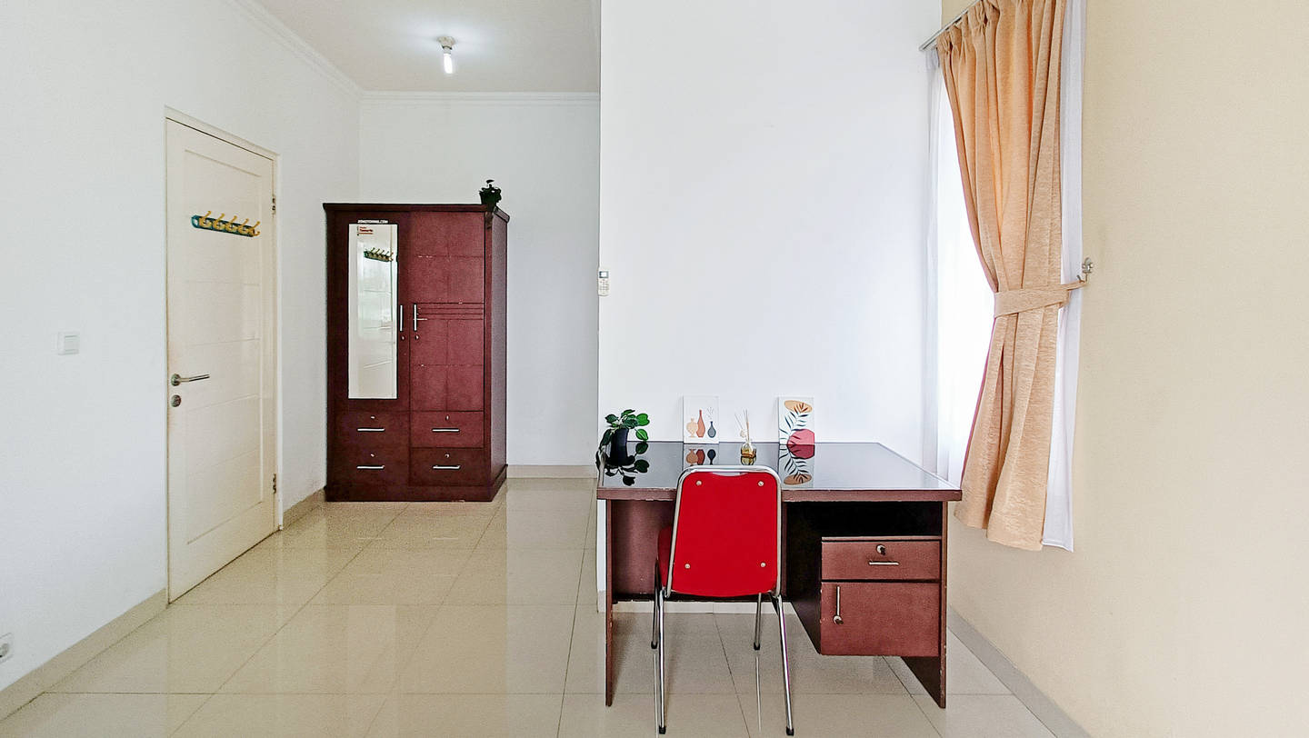 Foto Rukita Unit Permata Sari House Karawaci