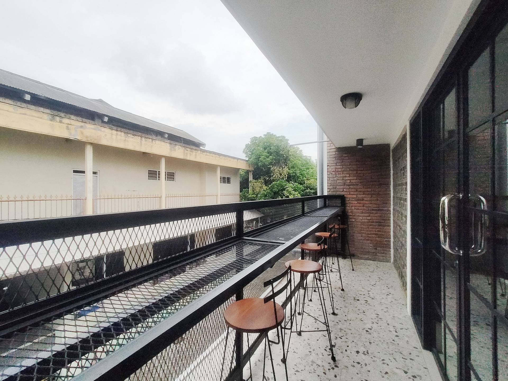 https://images.rukita.co/buildings/building/fa466736-d13.jpg