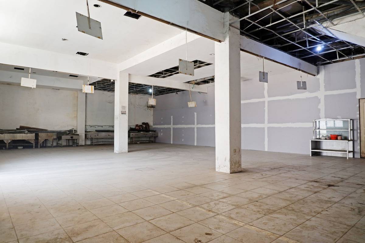 https://images.rukita.co/buildings/building/fad5c2fc-34c.jpg