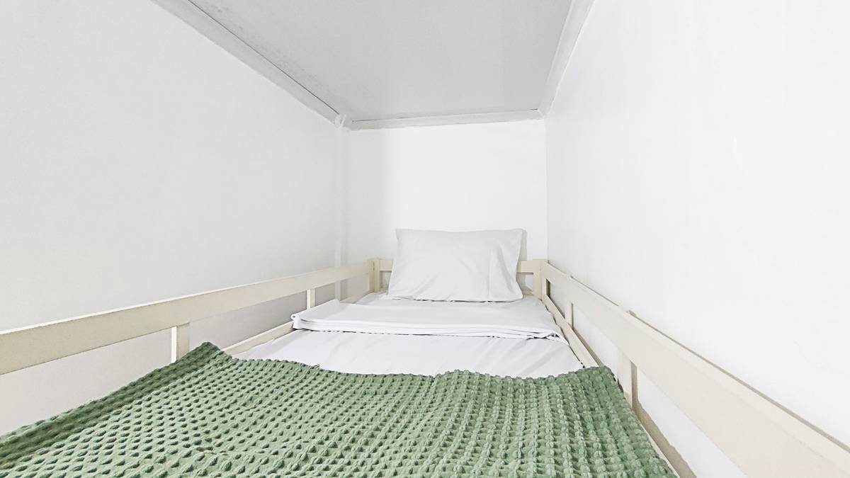 https://images.rukita.co/buildings/building/fb85814e-46a.jpg