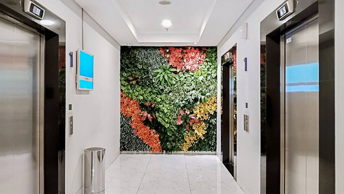 https://images.rukita.co/buildings/building/fcd2e5b8-dfa.jpg