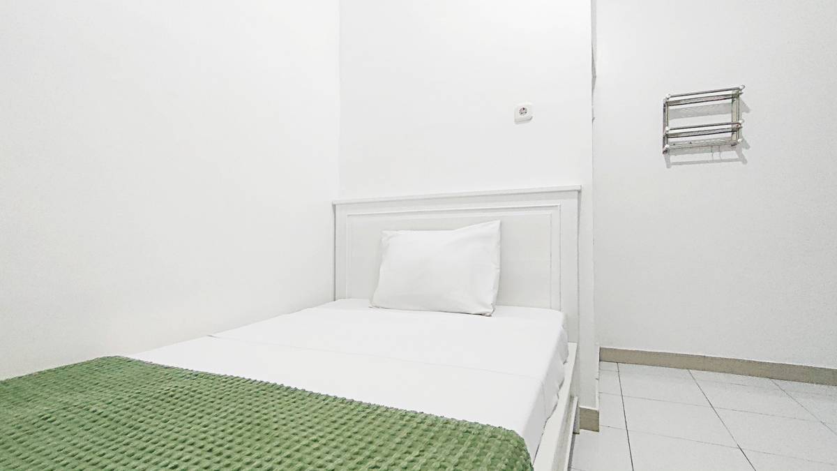 https://images.rukita.co/buildings/building/fe40c426-fff.jpg