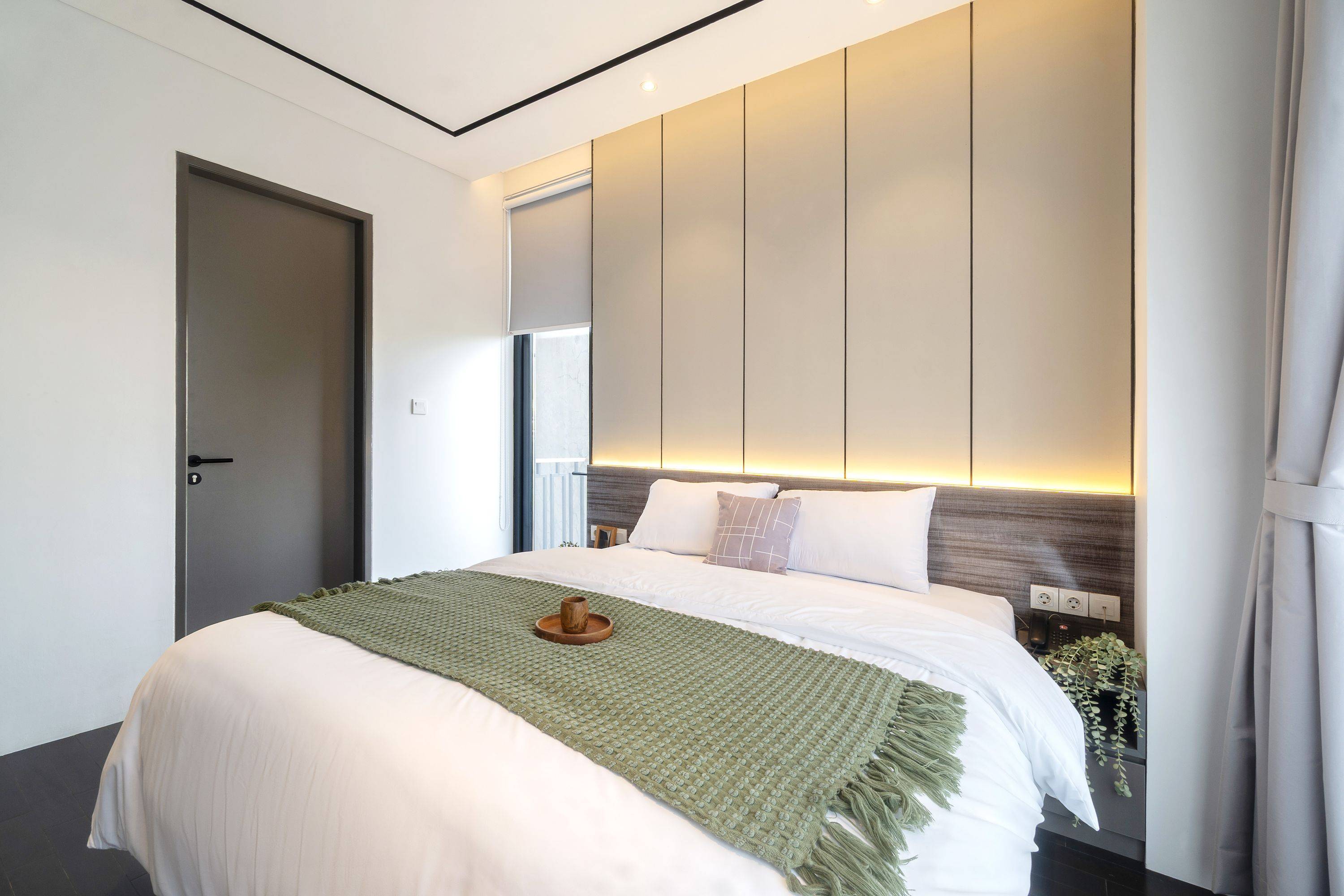 Flat Residence King E