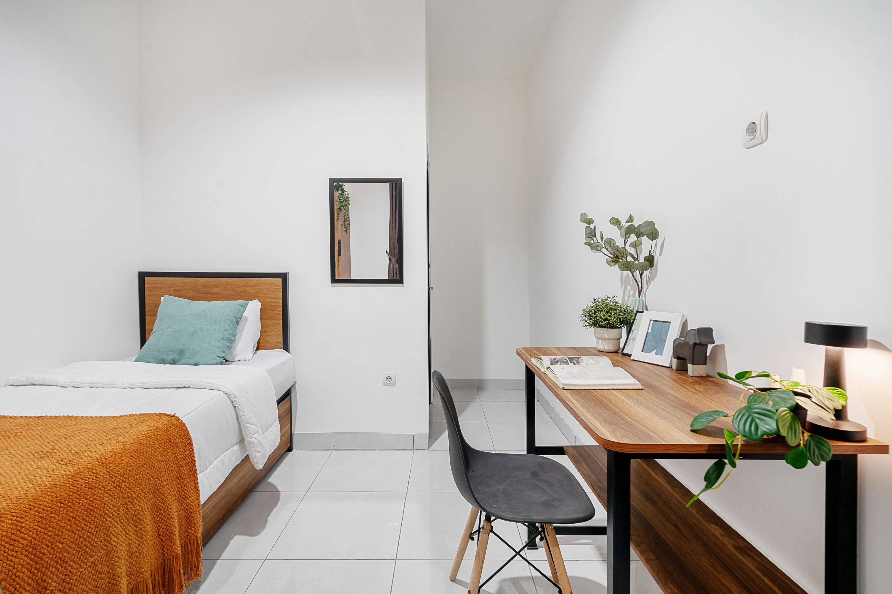 Regular Single C - F