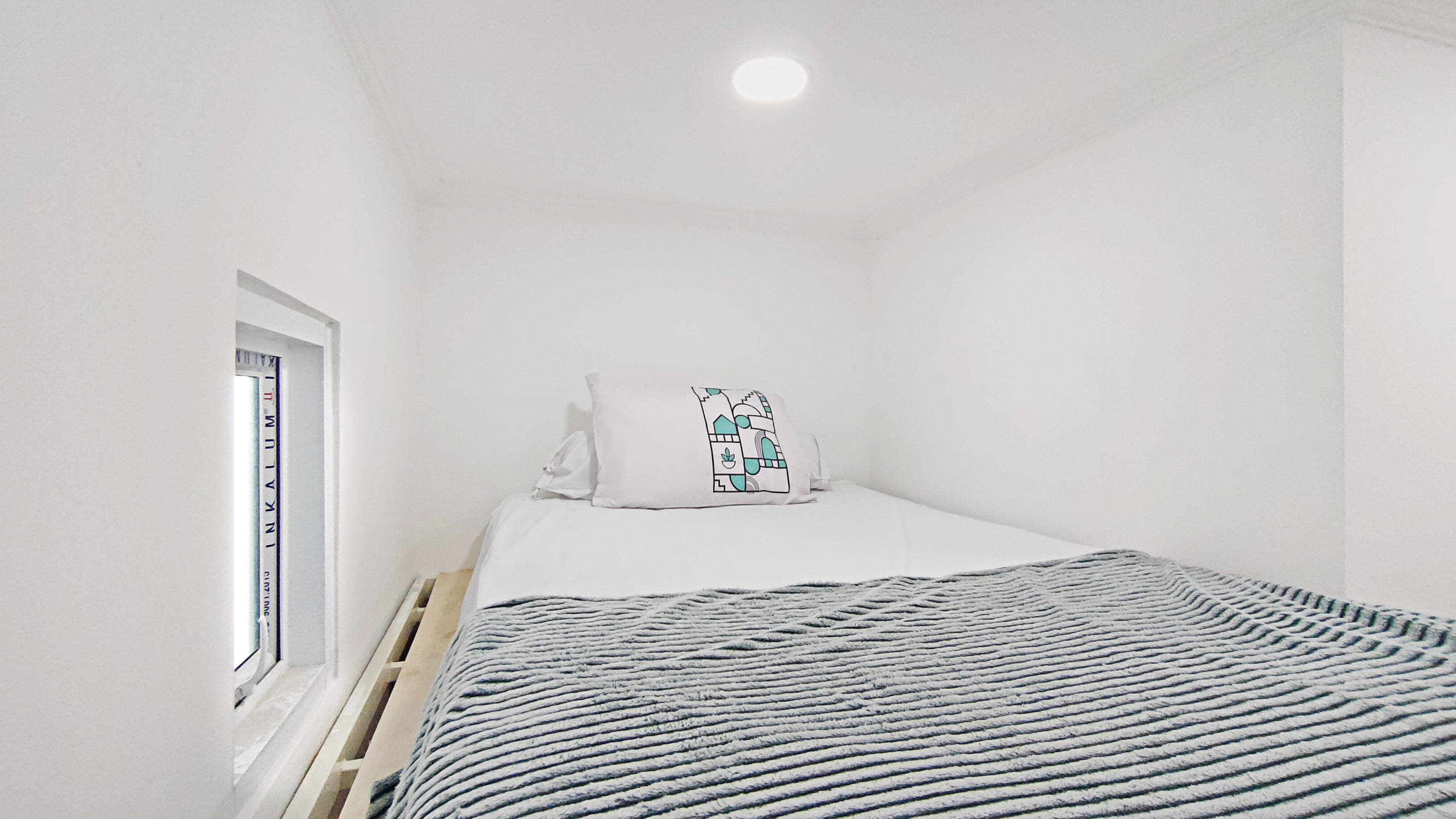 Pocket Loft Single D