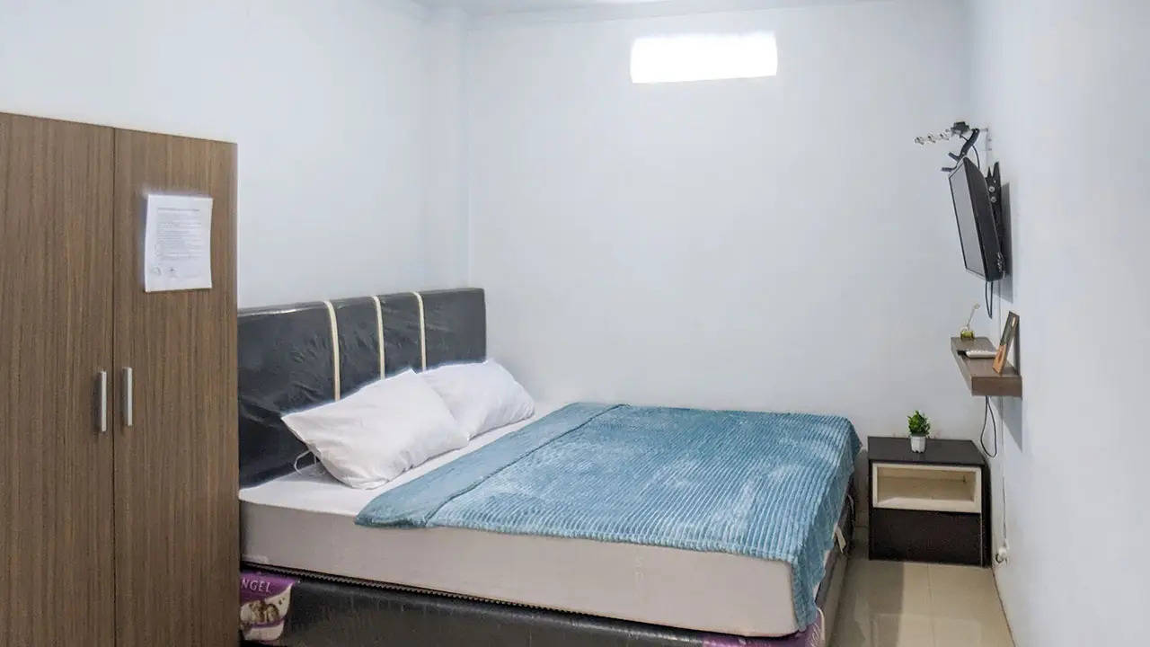 Superior Queen C - F