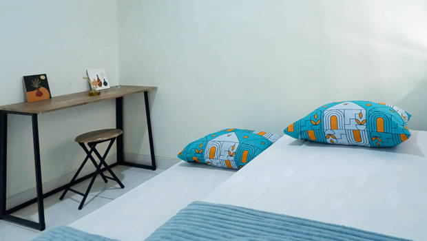 Simongan Indah Semarang Pocket Single B