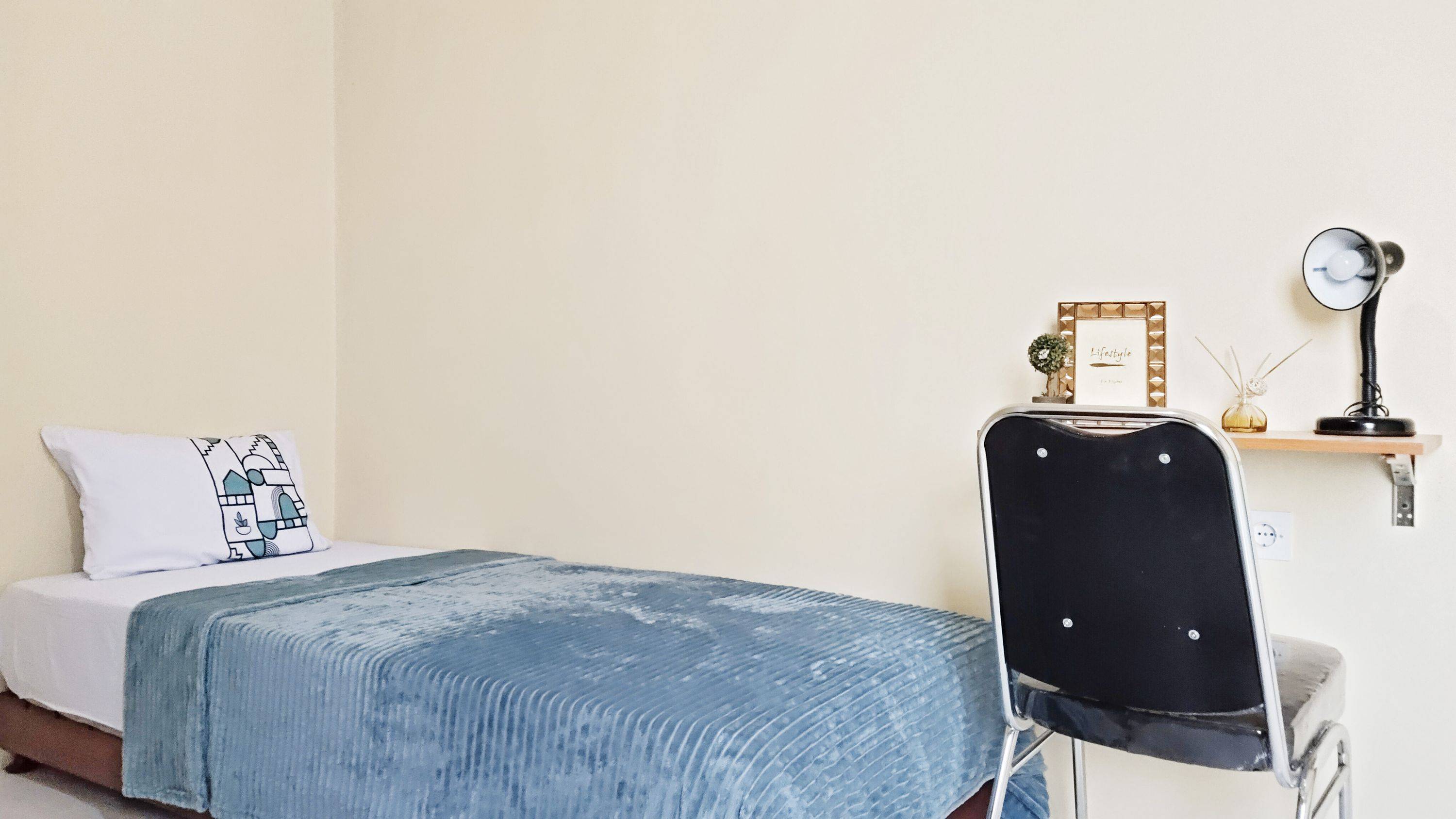 Regular Single B - F