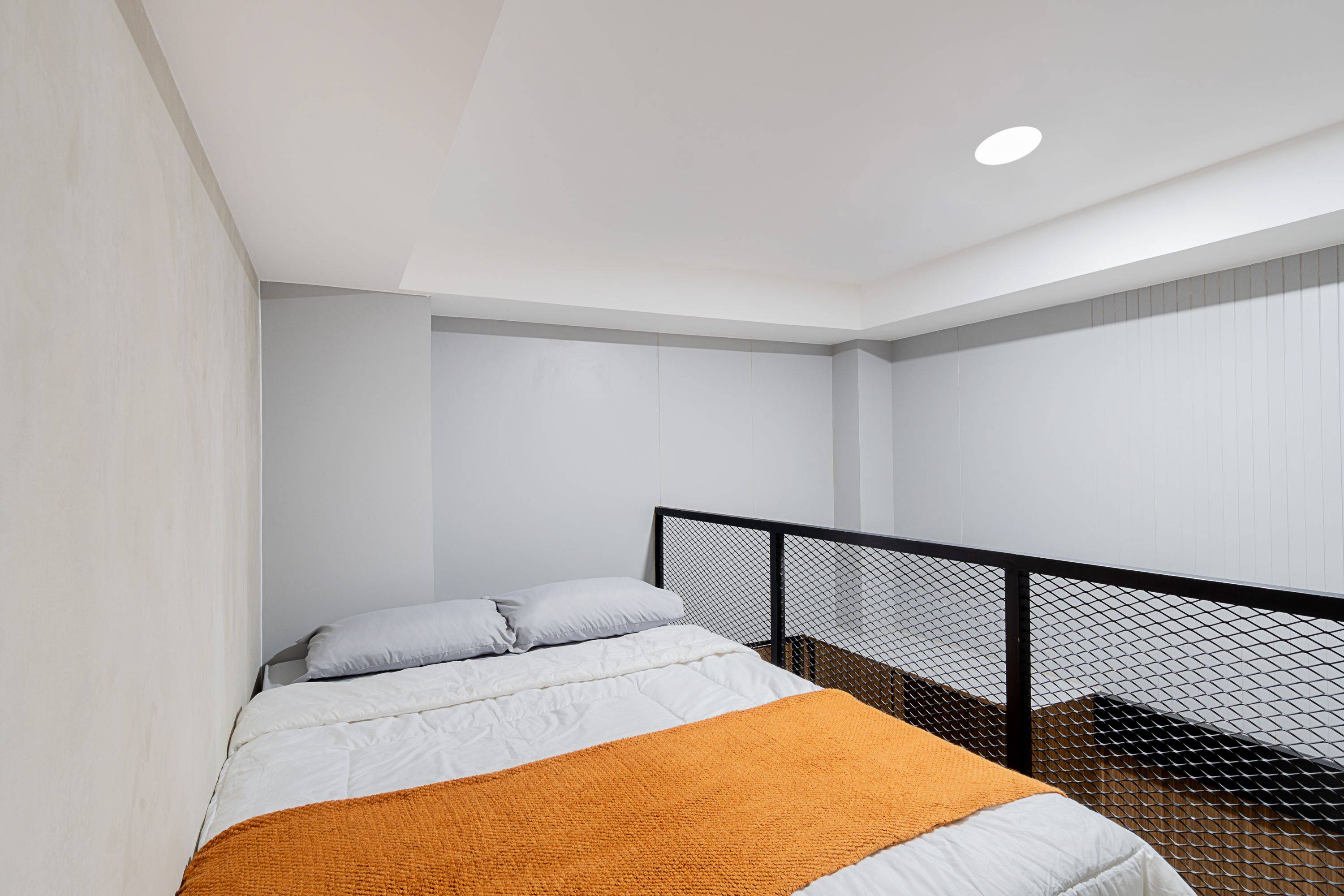 Superior Double Loft A