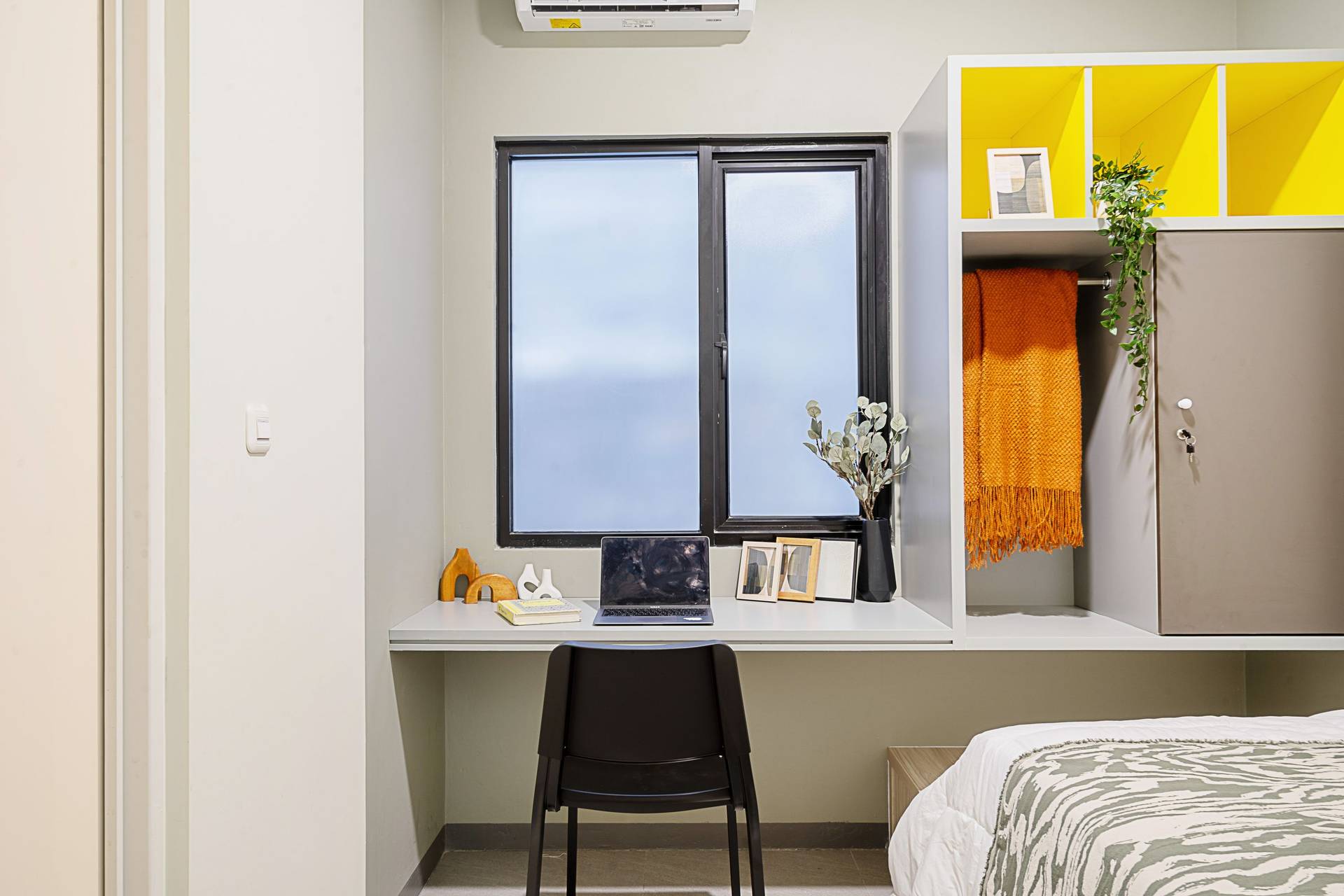 asset thumbnail 4