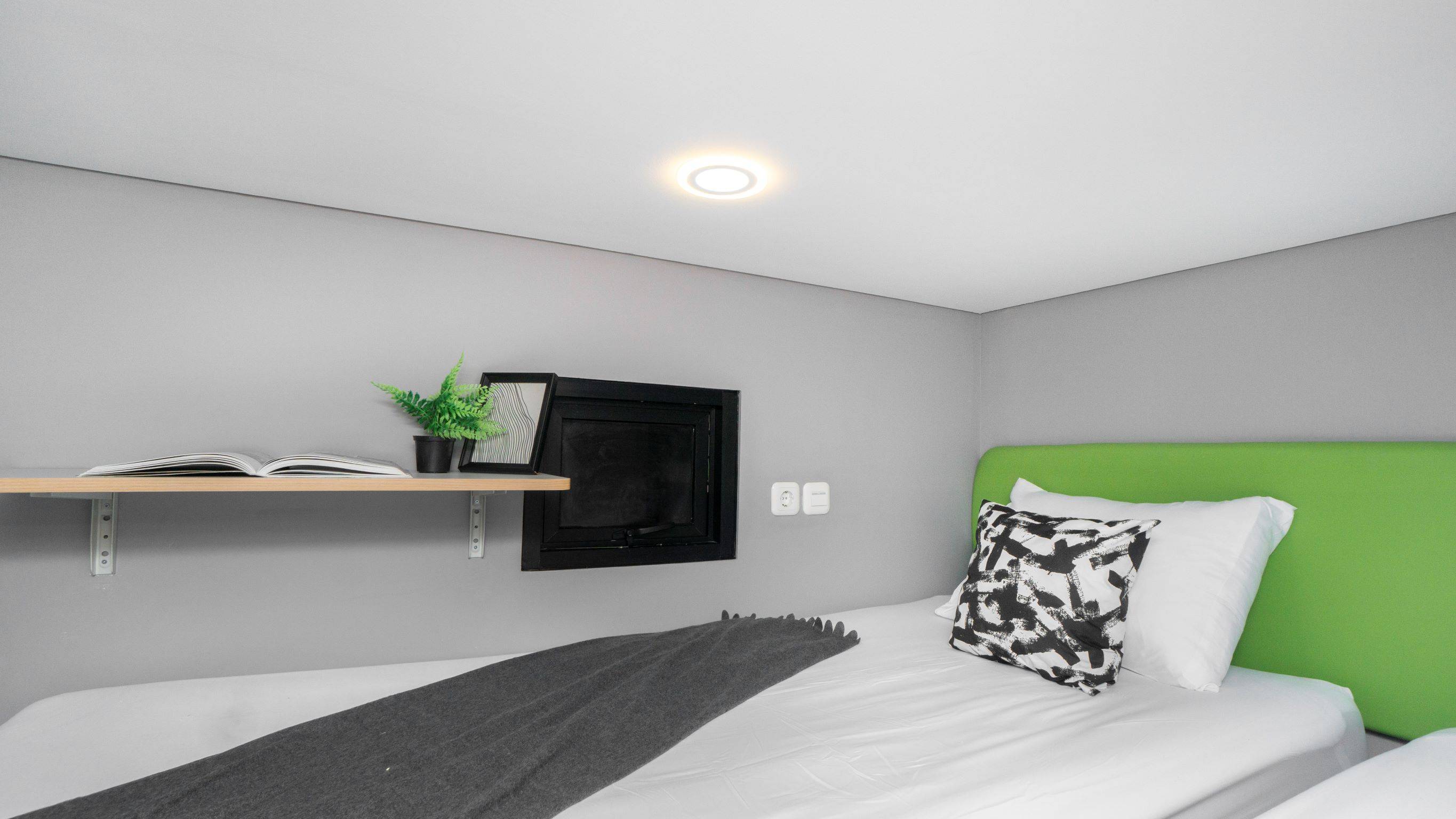 Rukita Avenue JGC Cakung Compact Loft Twin B