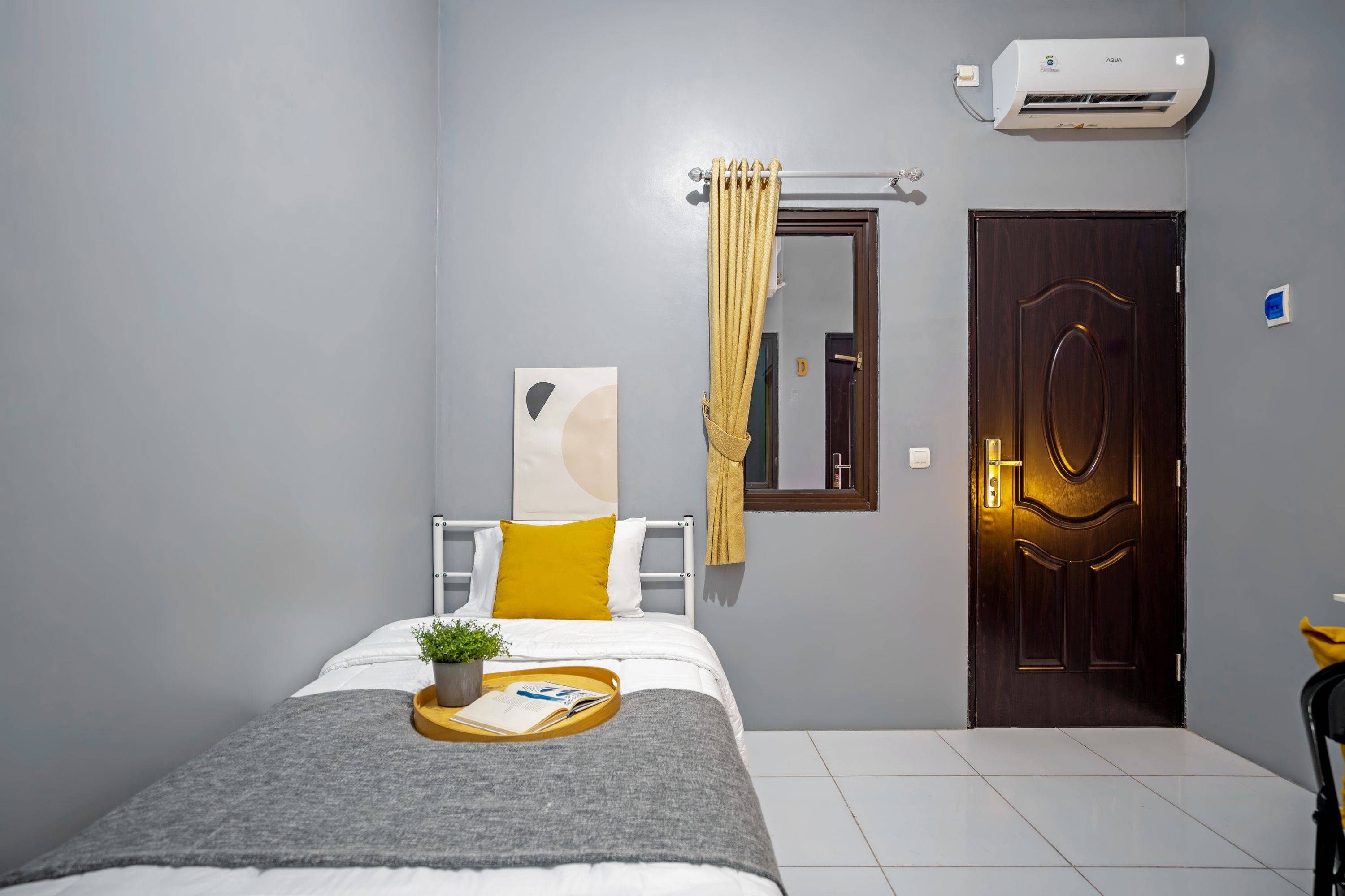 Compact Single A - F