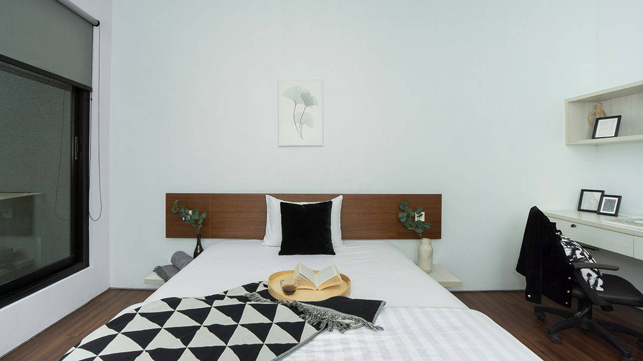 Flat Residence Queen