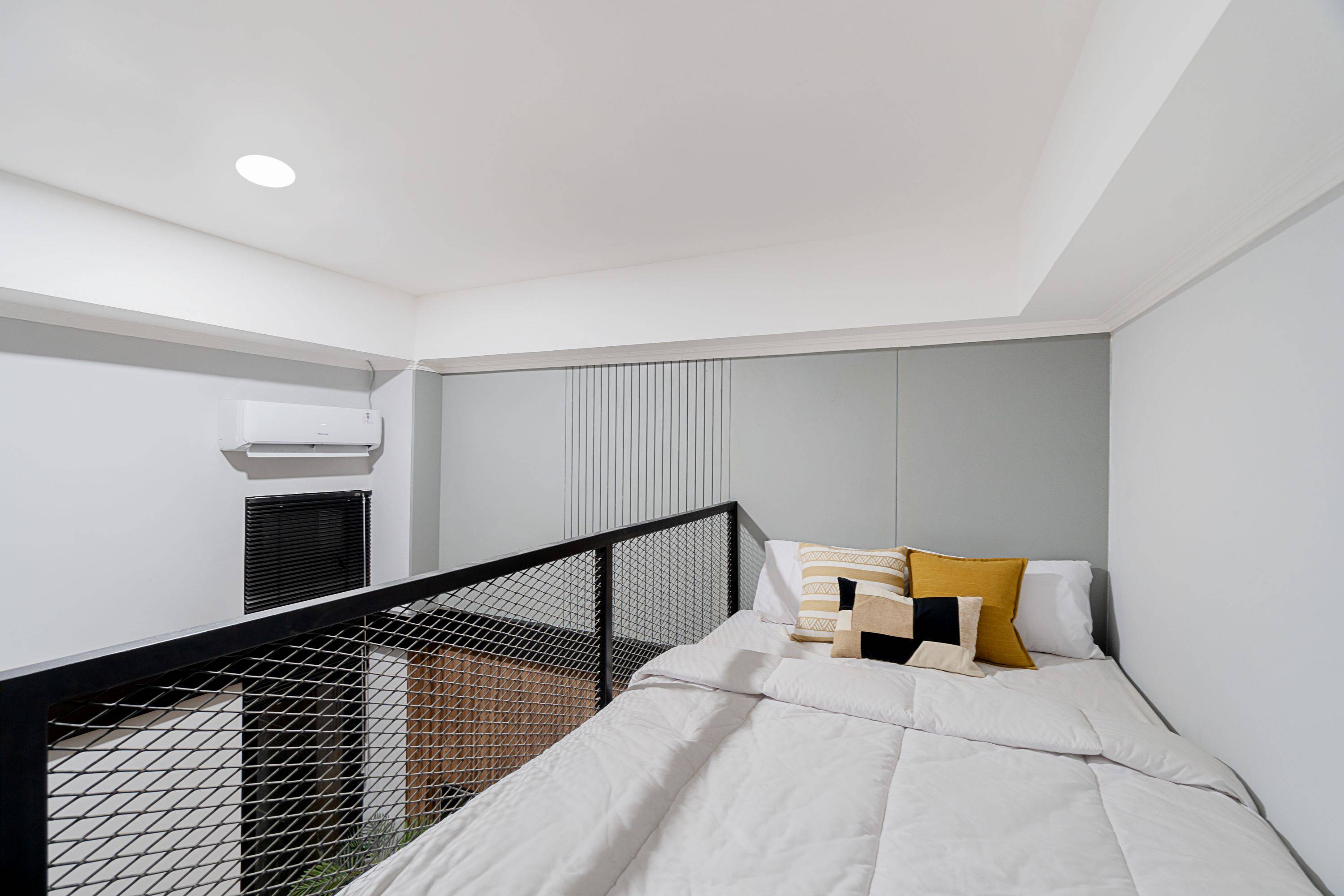 Superior Double Loft B