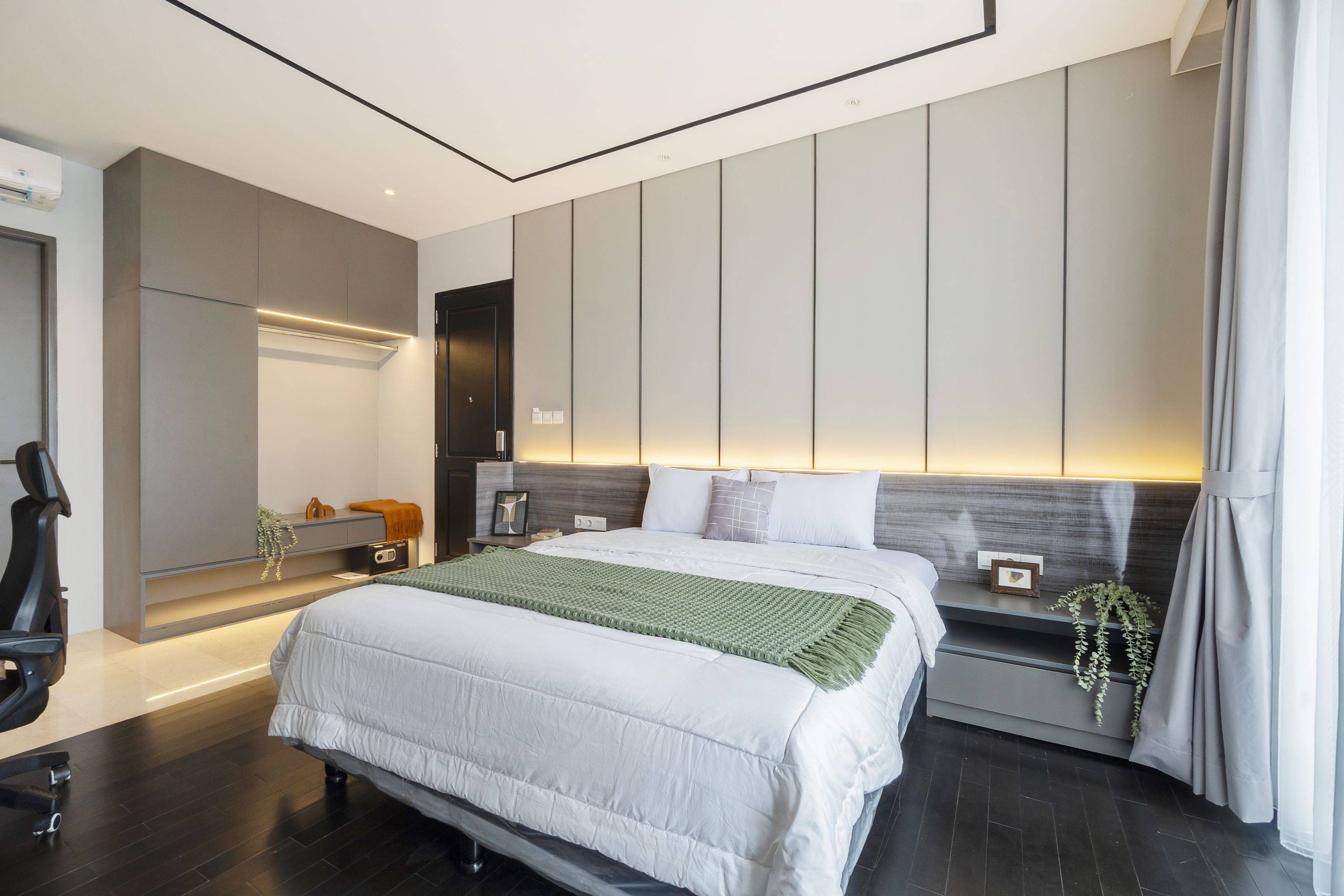 Flat Residence King C