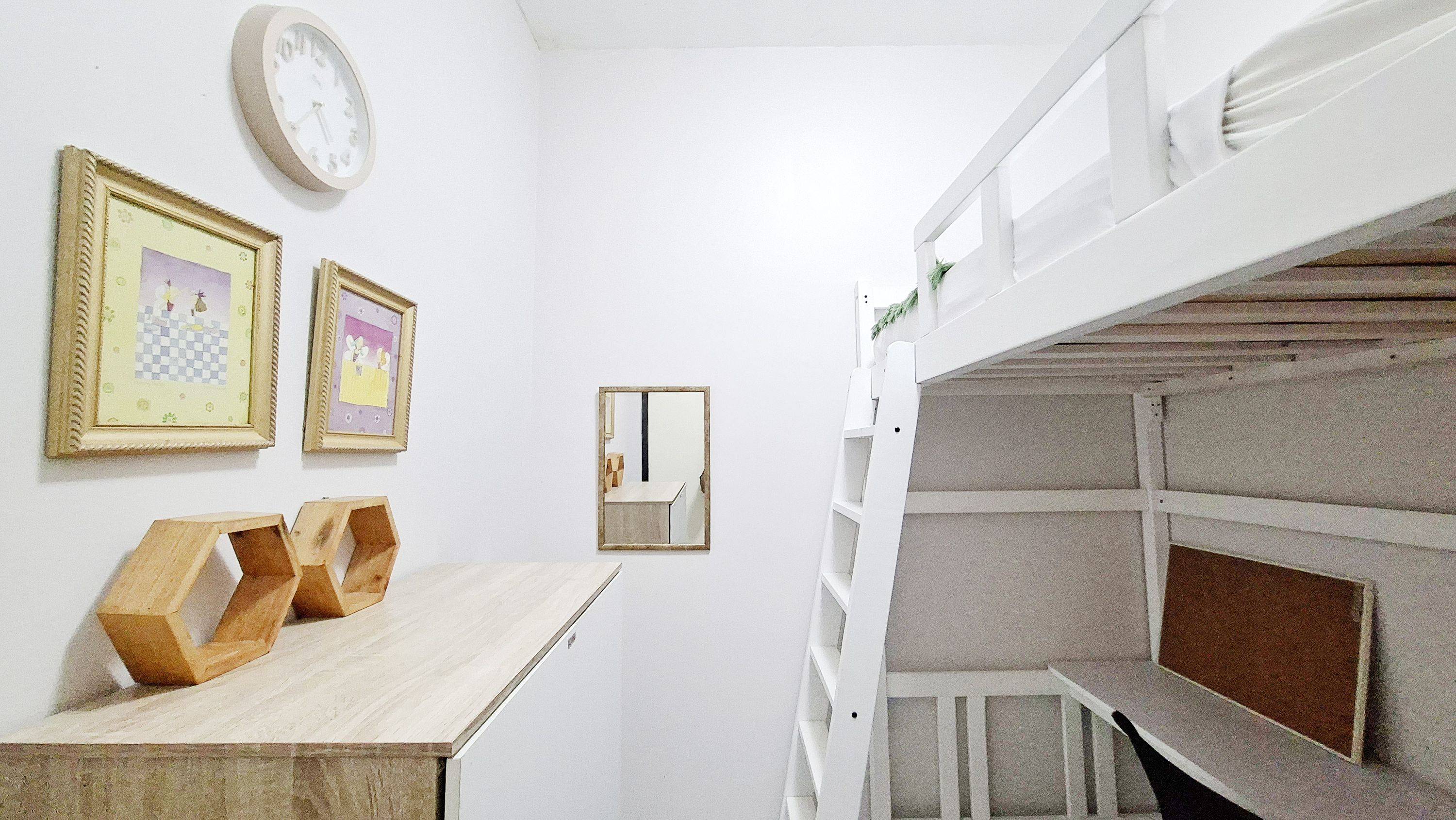 Pocket Single Loft A