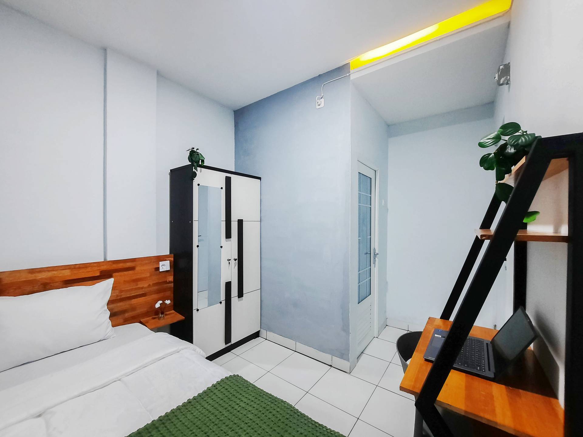asset thumbnail 4