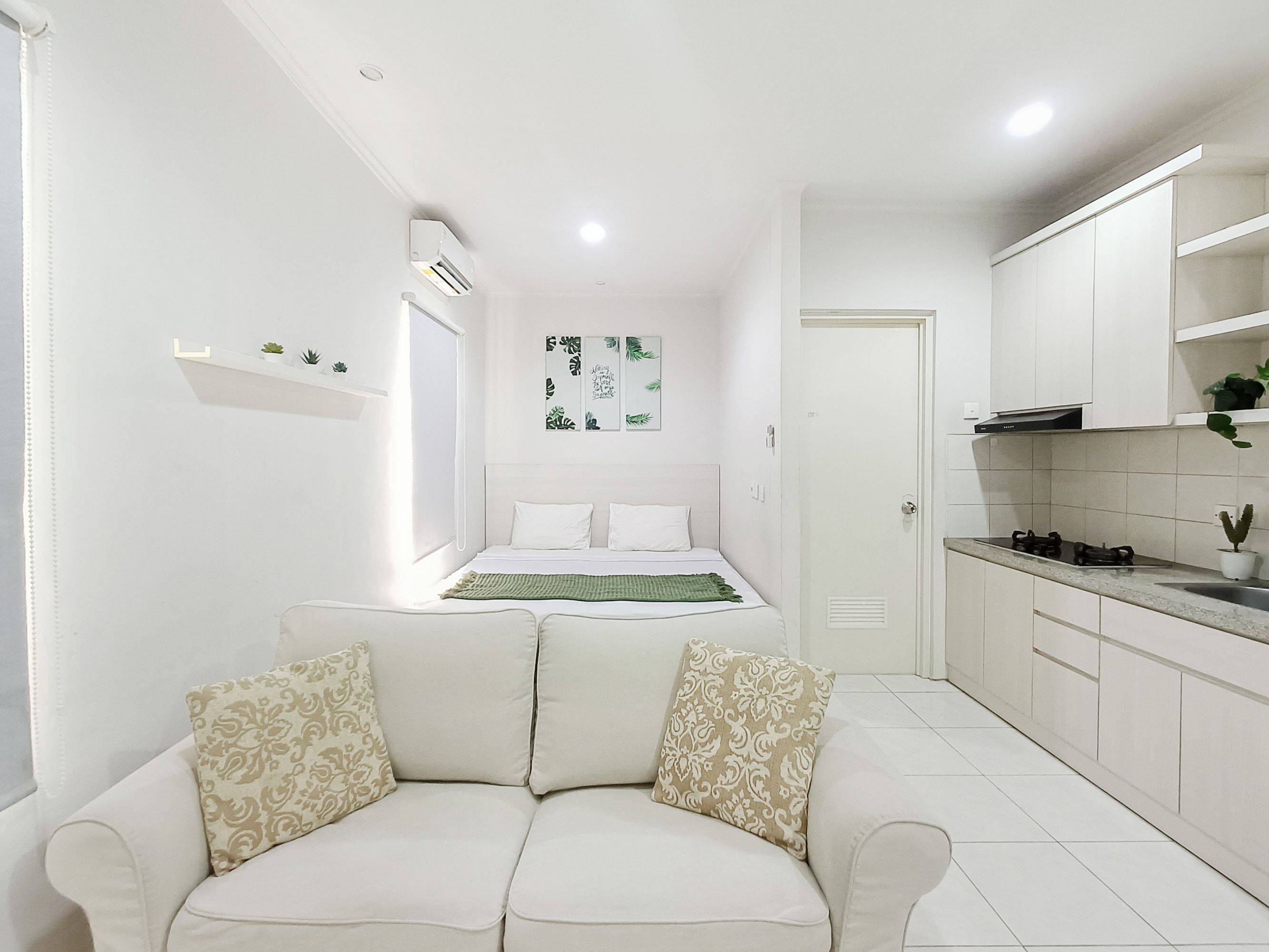 Alesha House 3-1 Vanya Park BSD Studio Super King B