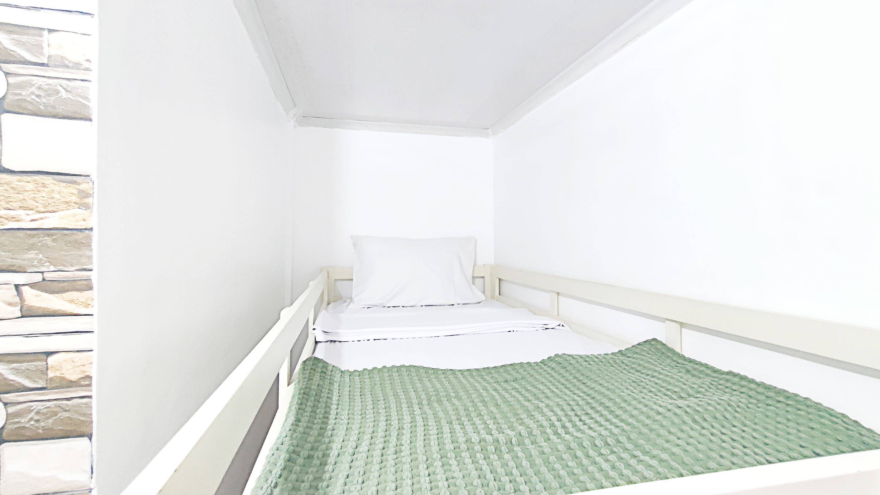 Pocket Single Loft A