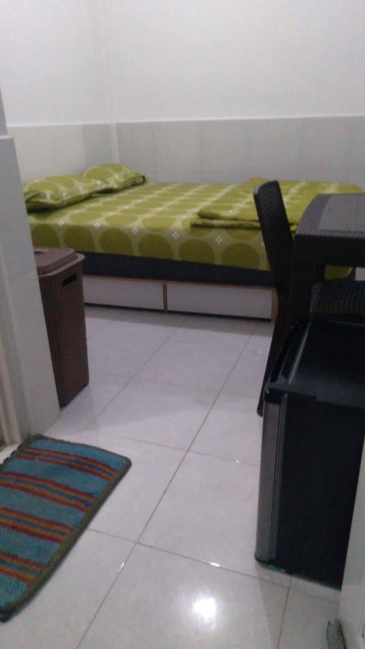 Landlord Photo