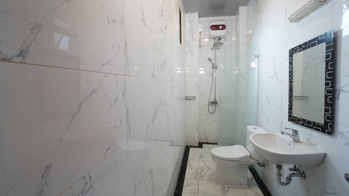 https://images.rukita.co/rkt-staging1-media/buildings/building/DSC06808.JPG