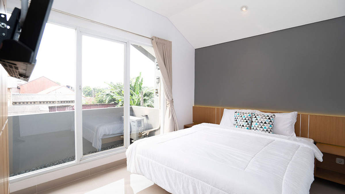 Foto Rukita Unit Building Buat Megs