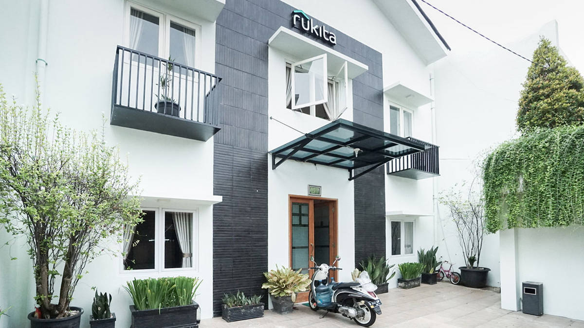 https://images.rukita.co/rkt-staging1-media/buildings/building/Rukita-Blok-A-Tata-Yumi_Maret2020-71_edited.jpg