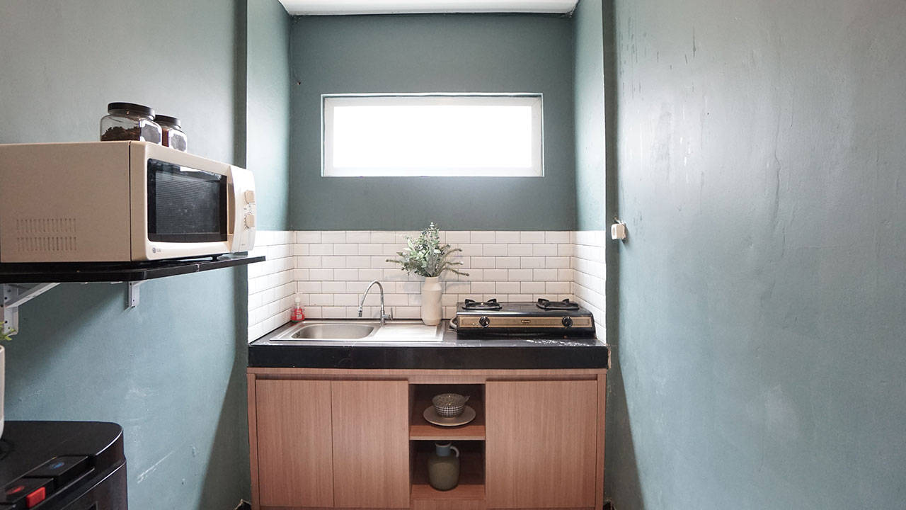 https://images.rukita.co/rkt-staging1-media/buildings/building/Rukita-Kemang_Maret2020_23_edited.jpg