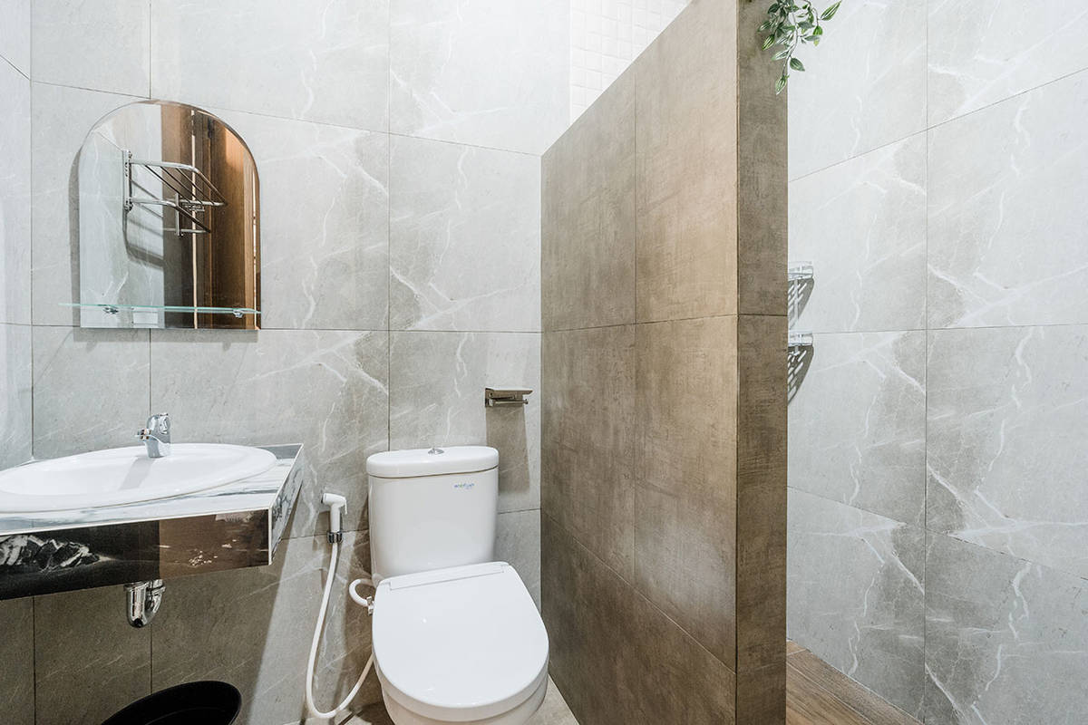 https://images.rukita.co/rkt-staging1-media/buildings/building/_HAN5565.jpg