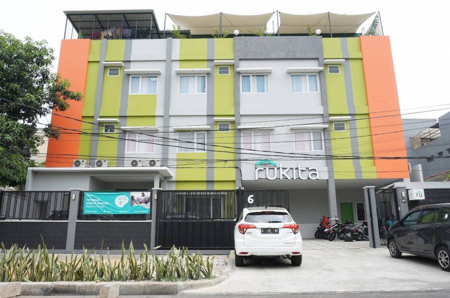 https://images.rukita.co/rkt-staging1-media/buildings/building/c71f7073-0bf.jpg