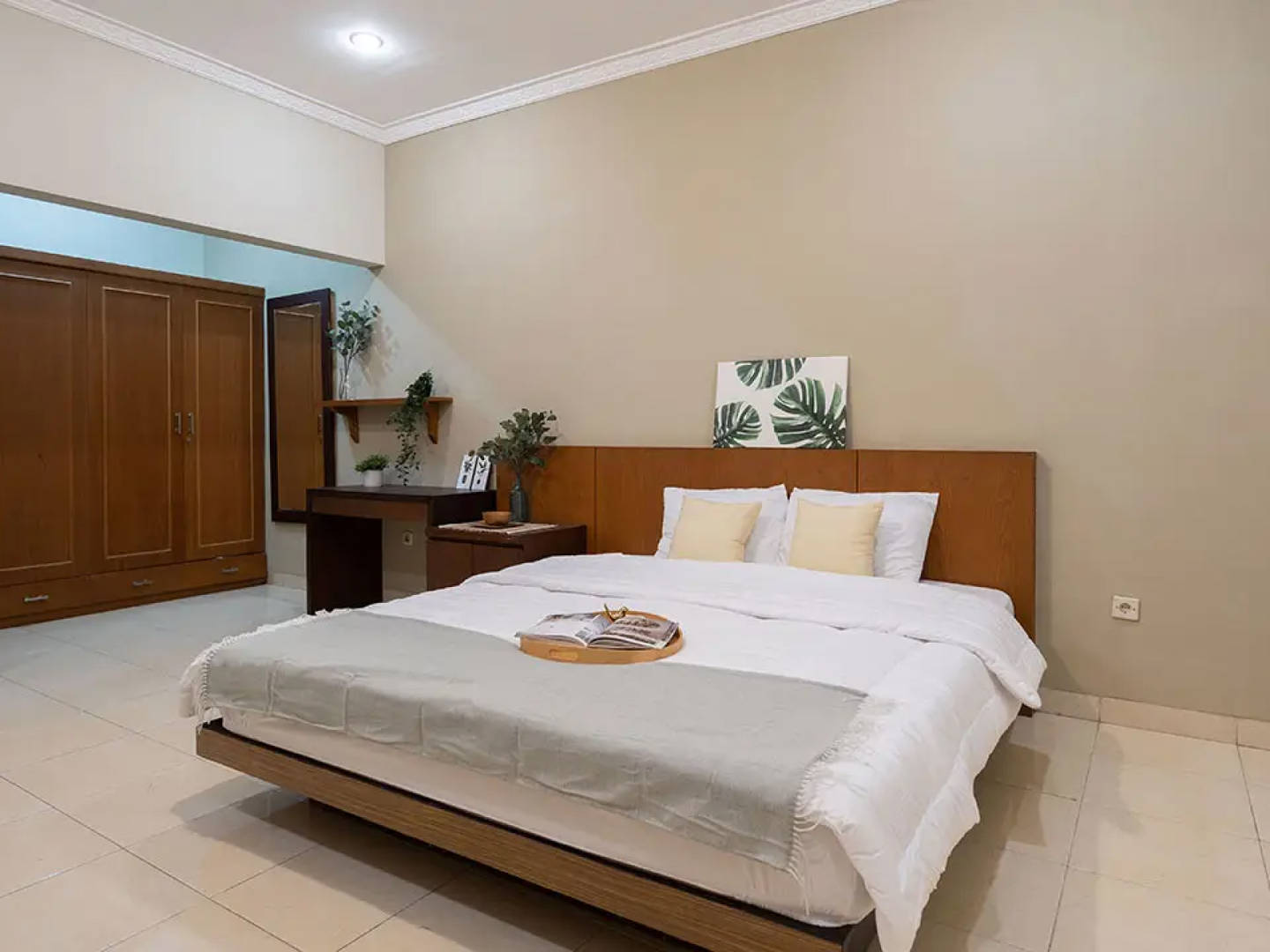 Rukita Little House Tomang